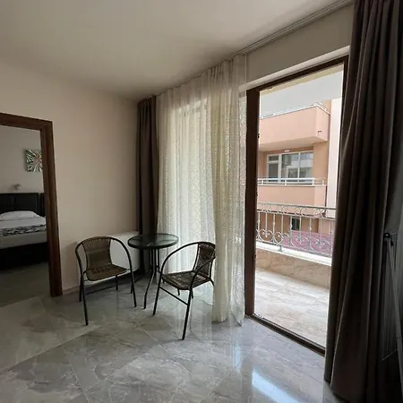 Apartment Royal *